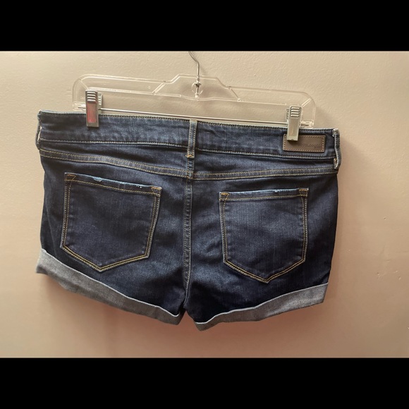 bootlegger - Picture 2 of 2